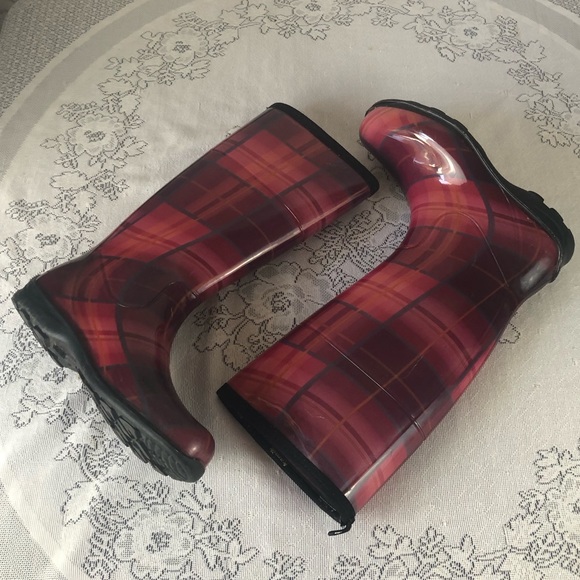 kamik plaid boots
